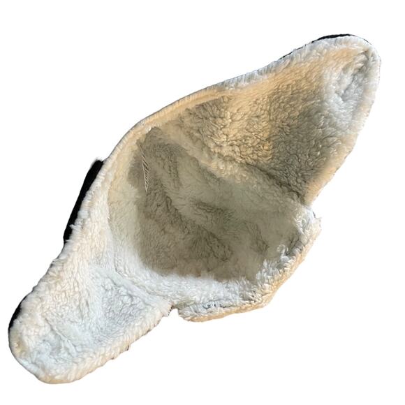 Black White Unisex Toddler Fleece Trapper Hat Size Small 6-12 Months - Picture 3 of 3